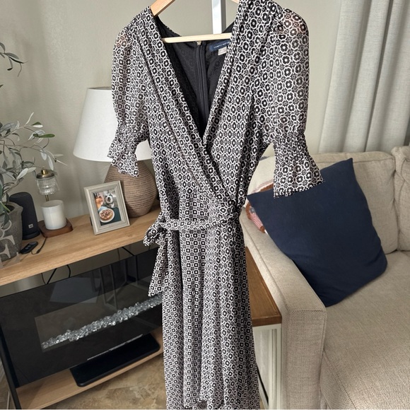 Tommy Hilfiger Womens Printed Faux Wrap Sheer Midi Dress Size 10P - Picture 3 of 15